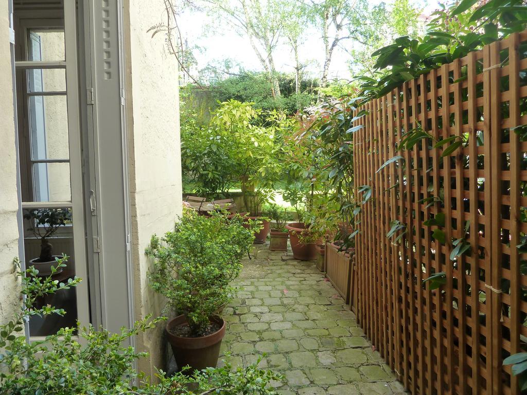 Les Carres Apartment Versailles Bagian luar foto